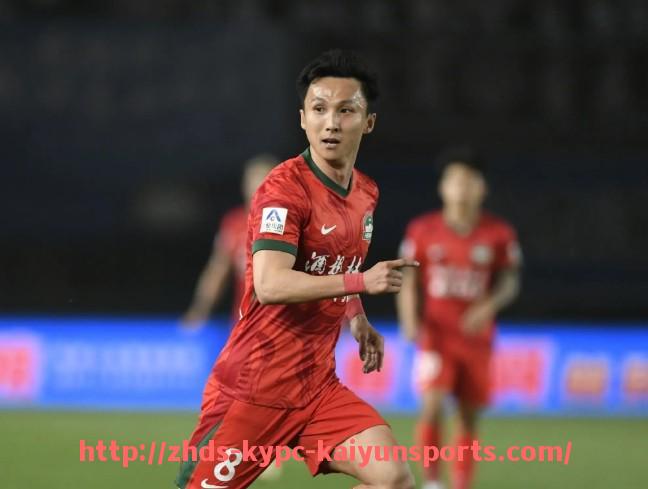 ky开云体育-法甲比赛海报设计风格与文化视觉赏析